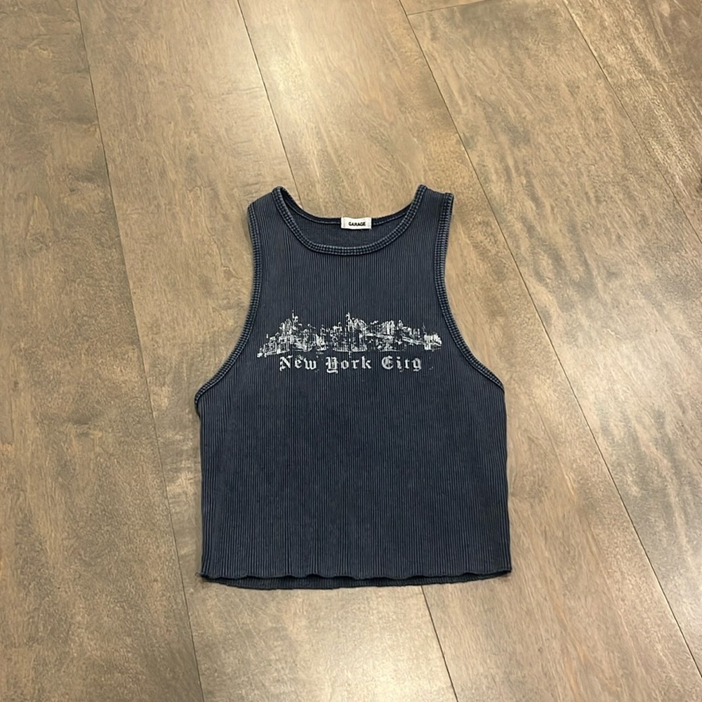 Women’s garage cropped tank top.
